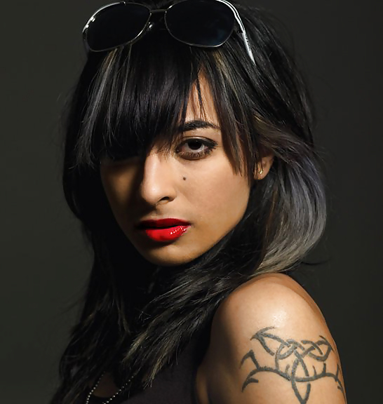 Fille De Mes Rêves, Mtv Vj: Bani #37336799