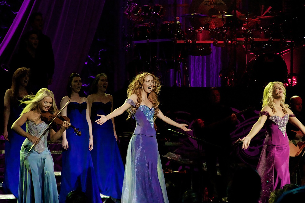 B.O.L.O. - Be on the look out #24556802