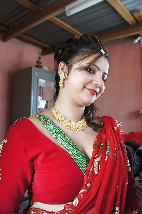 Zie mature sexy (indiane e nepali)
 #39766617