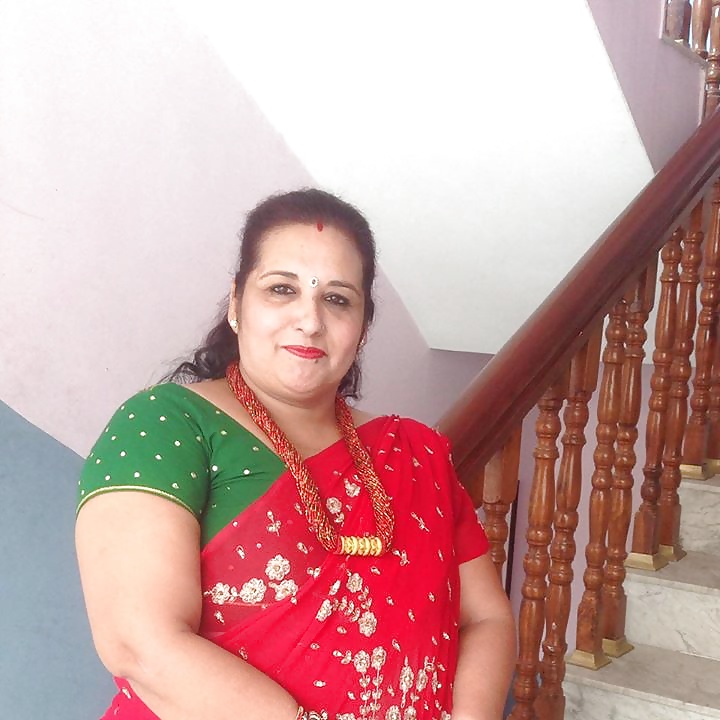 Sexy Reife Tanten (indische Und Nepalesische) #39767083