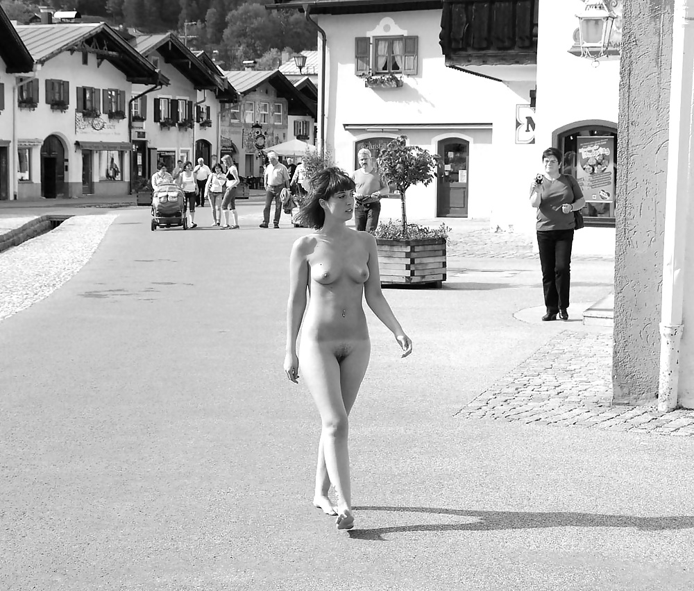 Public 10 outdoor flashing #32690131