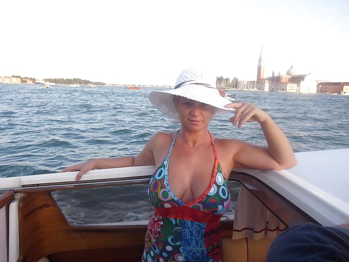 Hungarian mature milf Erika (non-nude) #31865226