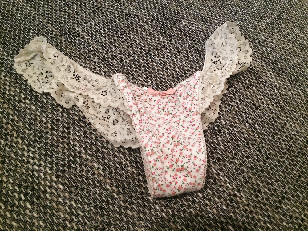 Sexy Getragene Slips & Strings Verkaufe #40914082