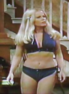 Sally Struthers #33950225