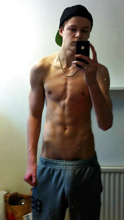 John john 39
 #34122952