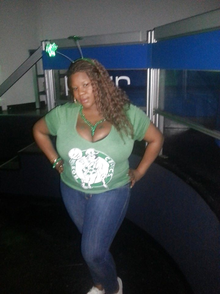 Extrema macromastia tetas negras 7
 #25972753