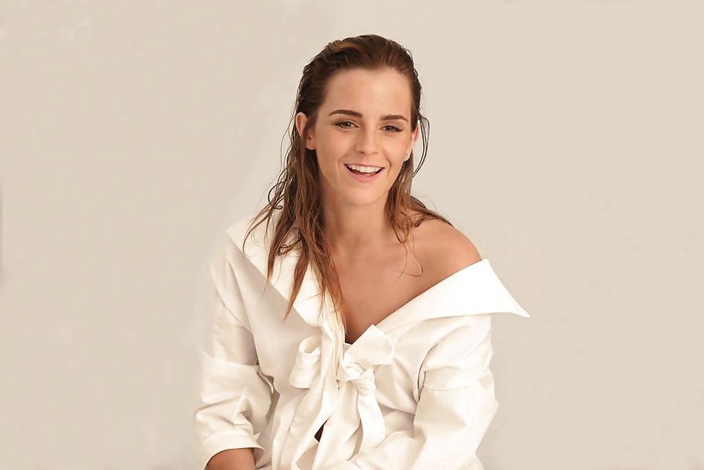 Emma Watson #39025987