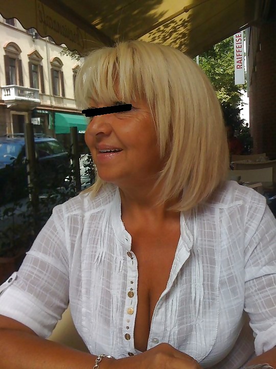 Los amigos de mi madre
 #29216364