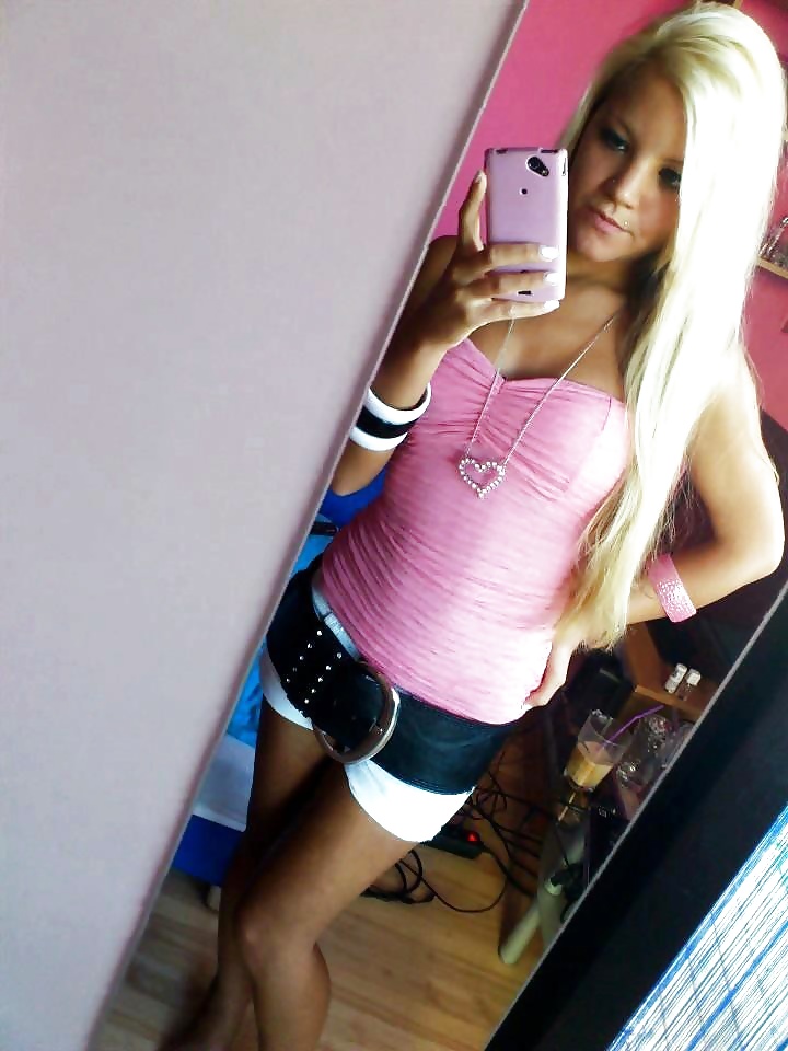 Bimbos use them... #31899811