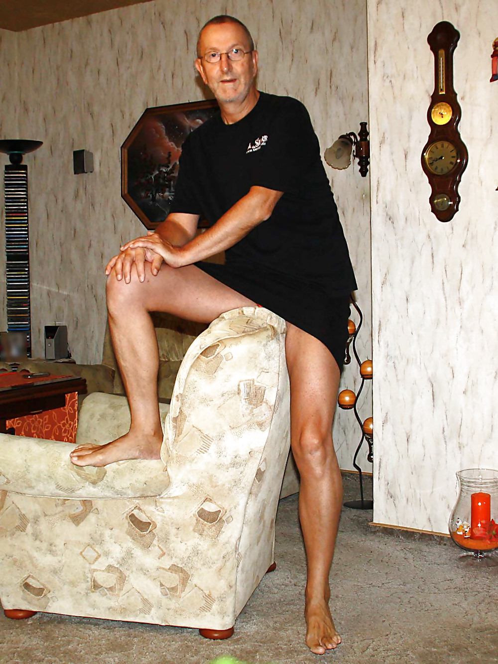 Nackedei mit sessel 2013
 #24568579