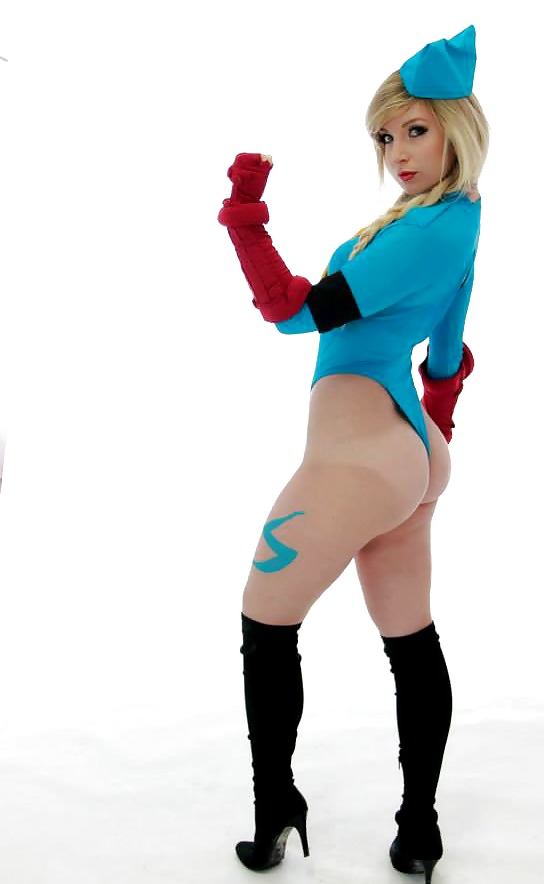 Street fighter cammy cosplay
 #22981661