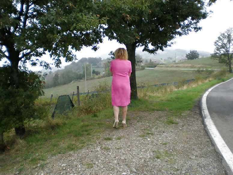 Flashing her body on a country lane #27023401