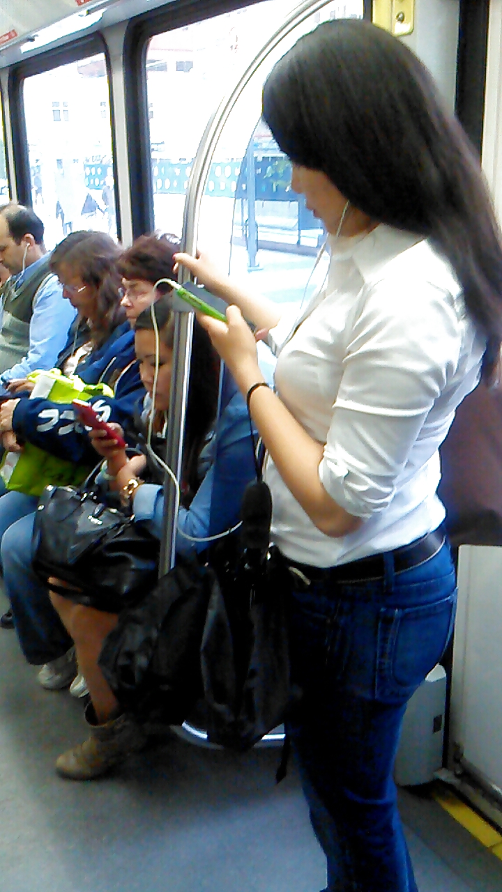 Voyeur - bbw scollatura e ragazza asiatica con camicetta sciolta.
 #37661905