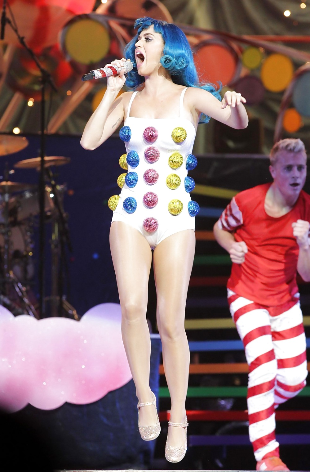 Katy Perry Dans Divers Collants #36383573
