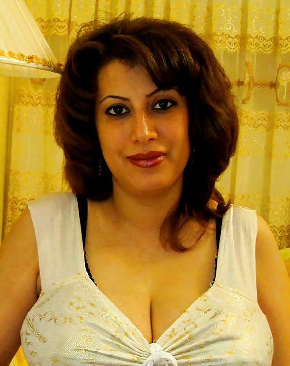 Femme Excitée Iranian #40855449