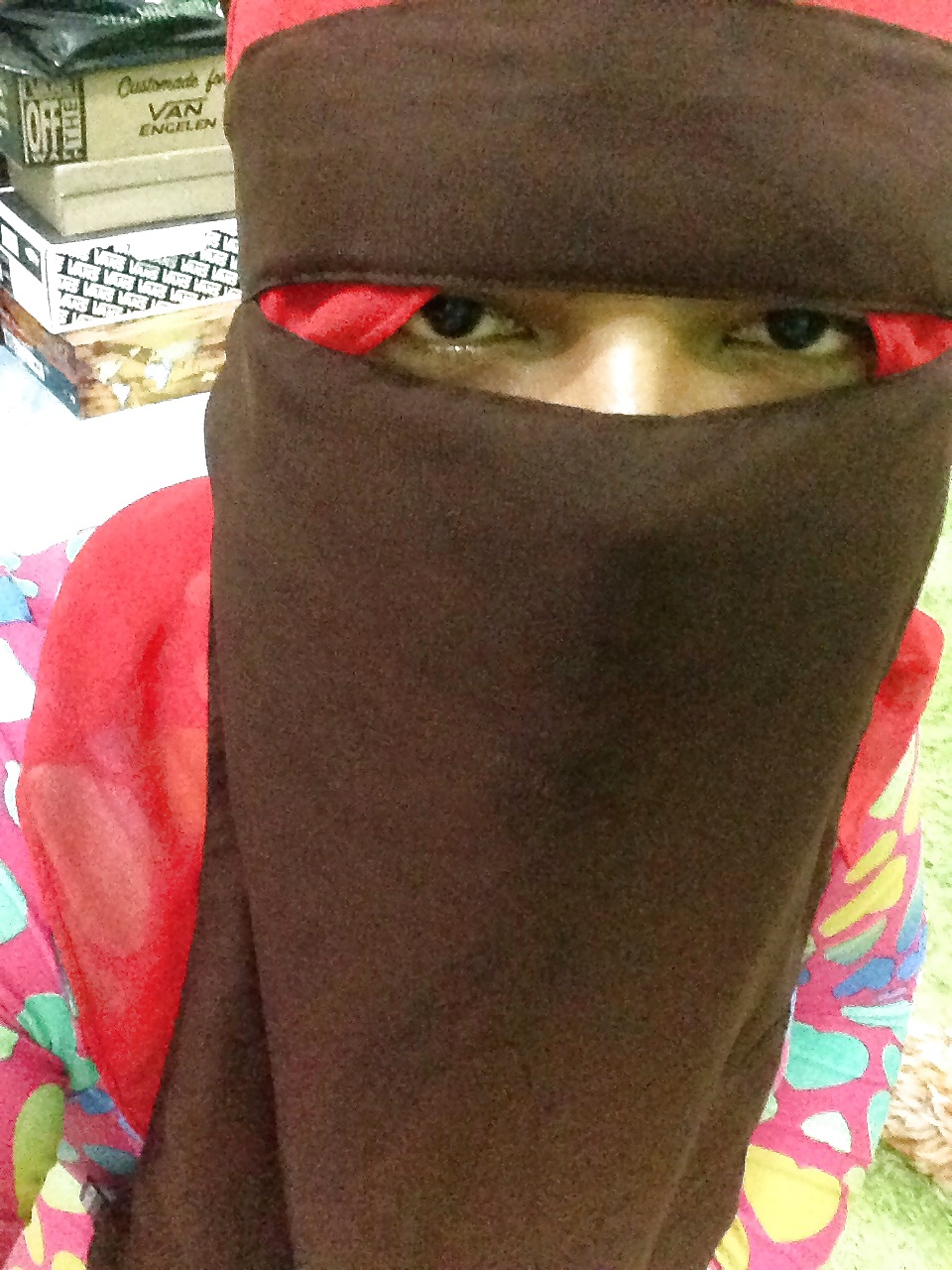 Hijab niqab crossdresser
 #39769598