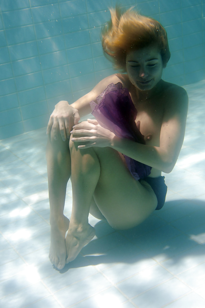 Underwater girls #29975598