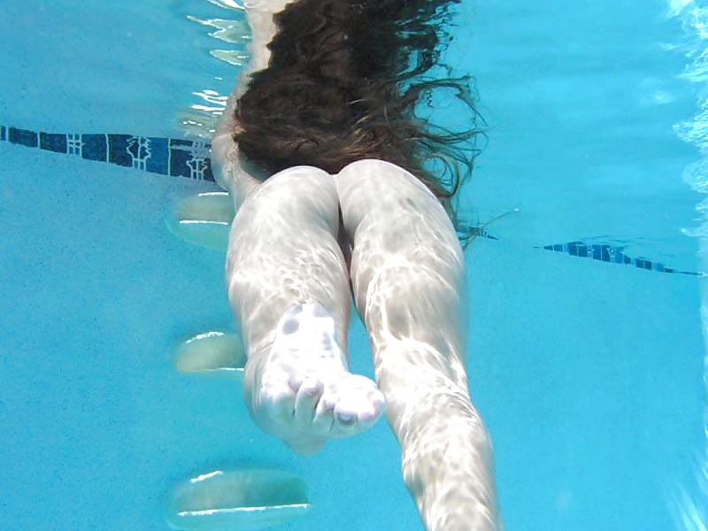 Underwater girls #29975915