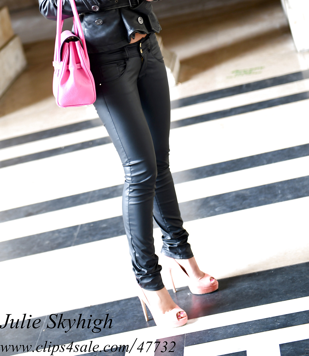 I sell my MET leather pant worn without panty under it :)  #26320606