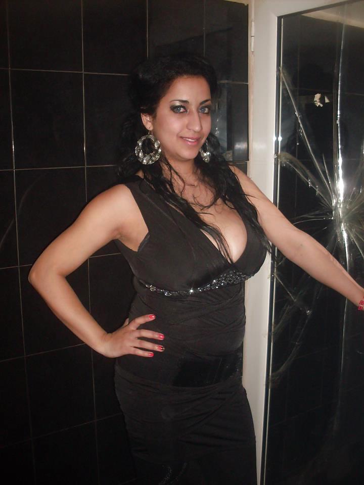 Busty Bulgarian Woman 19 2009443