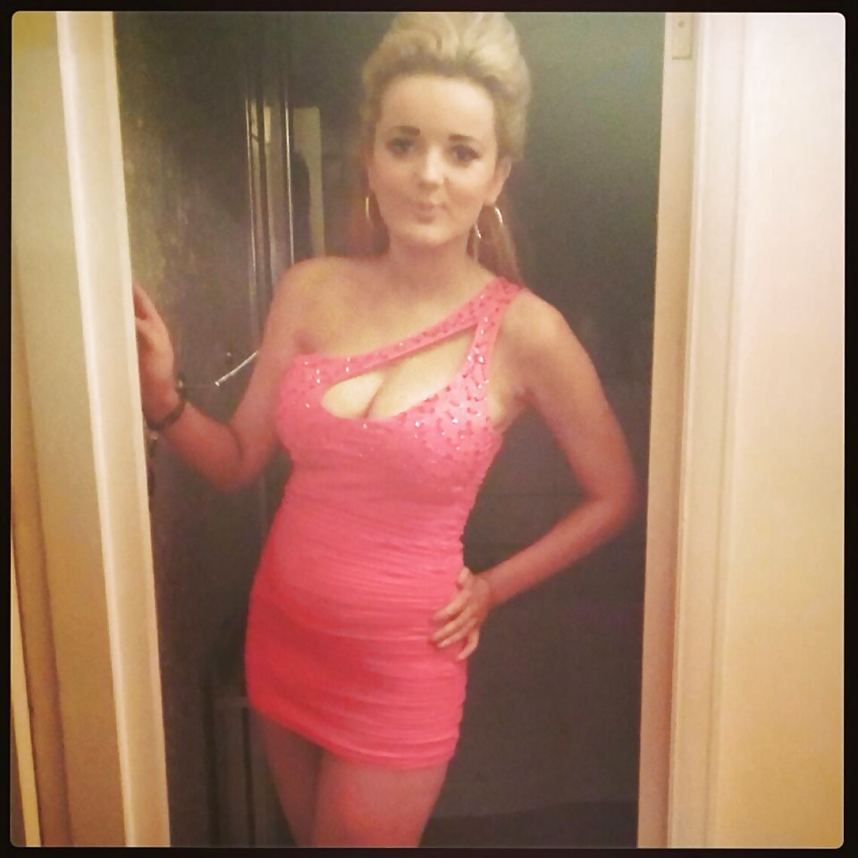 セクシーな服装 5
 #31856166