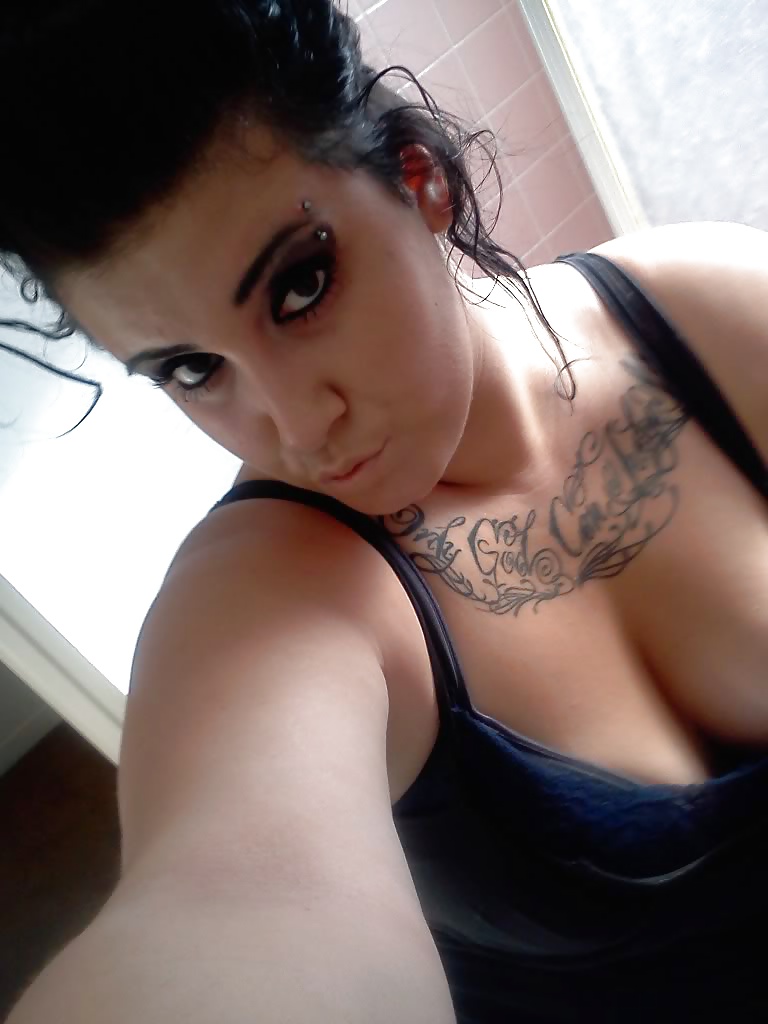 Carly   #34965599