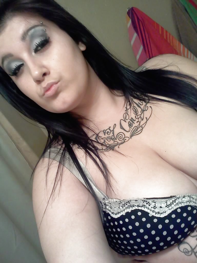 Carly   #34965889