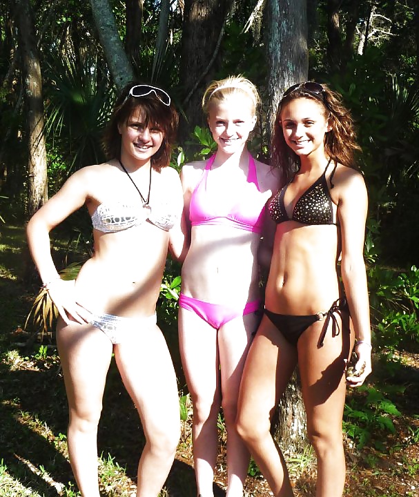 Los jóvenes son divertidos
 #32031635