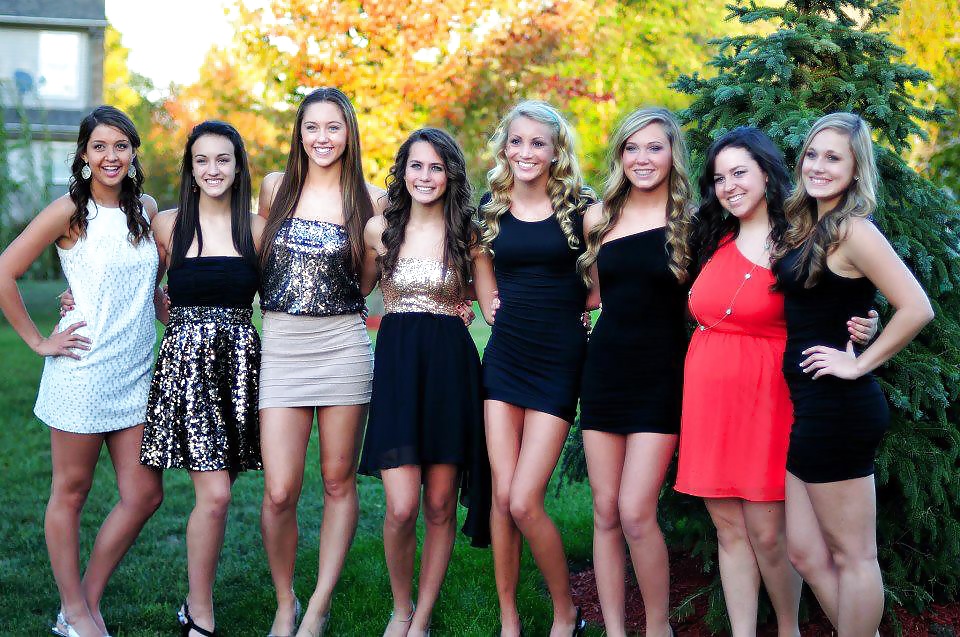 Los jóvenes son divertidos
 #32031665