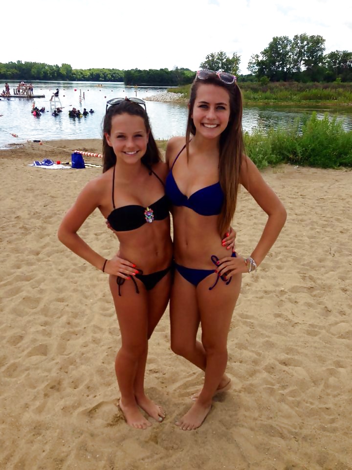 Los jóvenes son divertidos
 #32031672