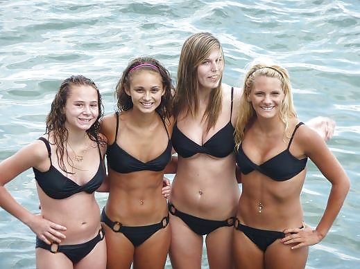 Los jóvenes son divertidos
 #32031692