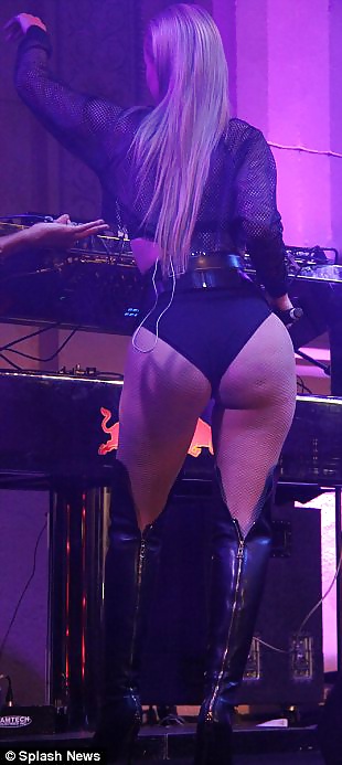 Iggy Azalea #26176841