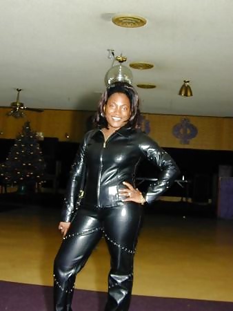 Here some more lovly latex,pvc leather upload from helle #39411804