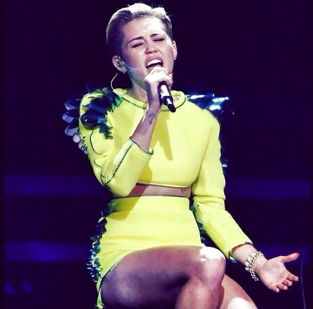 Sexy Miley Cyrus Performance at Bambi Awards November 2013 #22945095