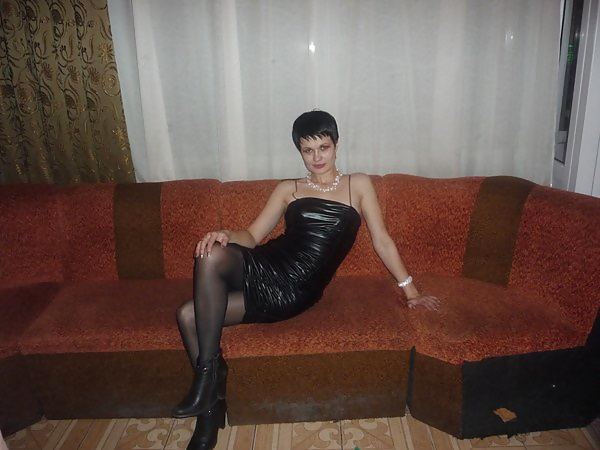 Russian Milf Irina 42 Years old #32851300