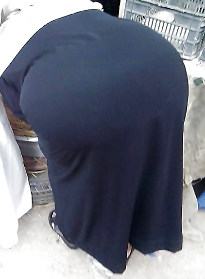 Candid Arab Ass - Voyeur Big Mature Butt - Street Booty #40389817