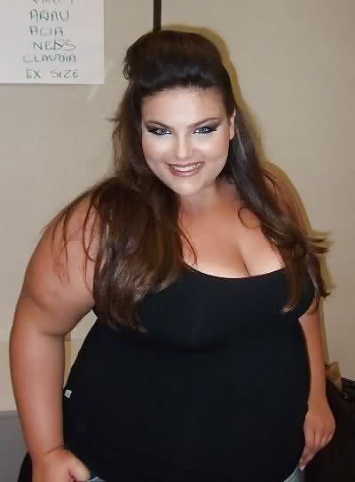 Mayara Russi plus size model #31122477