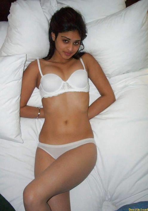 Sexy mujeres indias
 #25382818