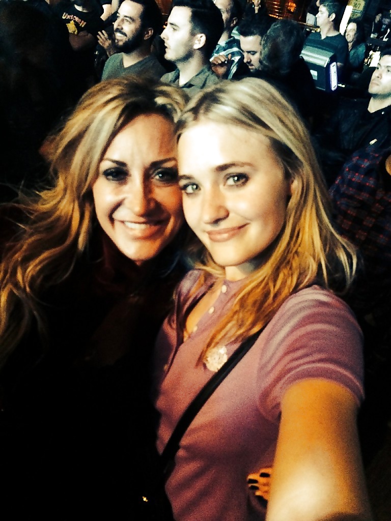 ¡¡¡Michalka sisters leaked pics !!!
 #32384181