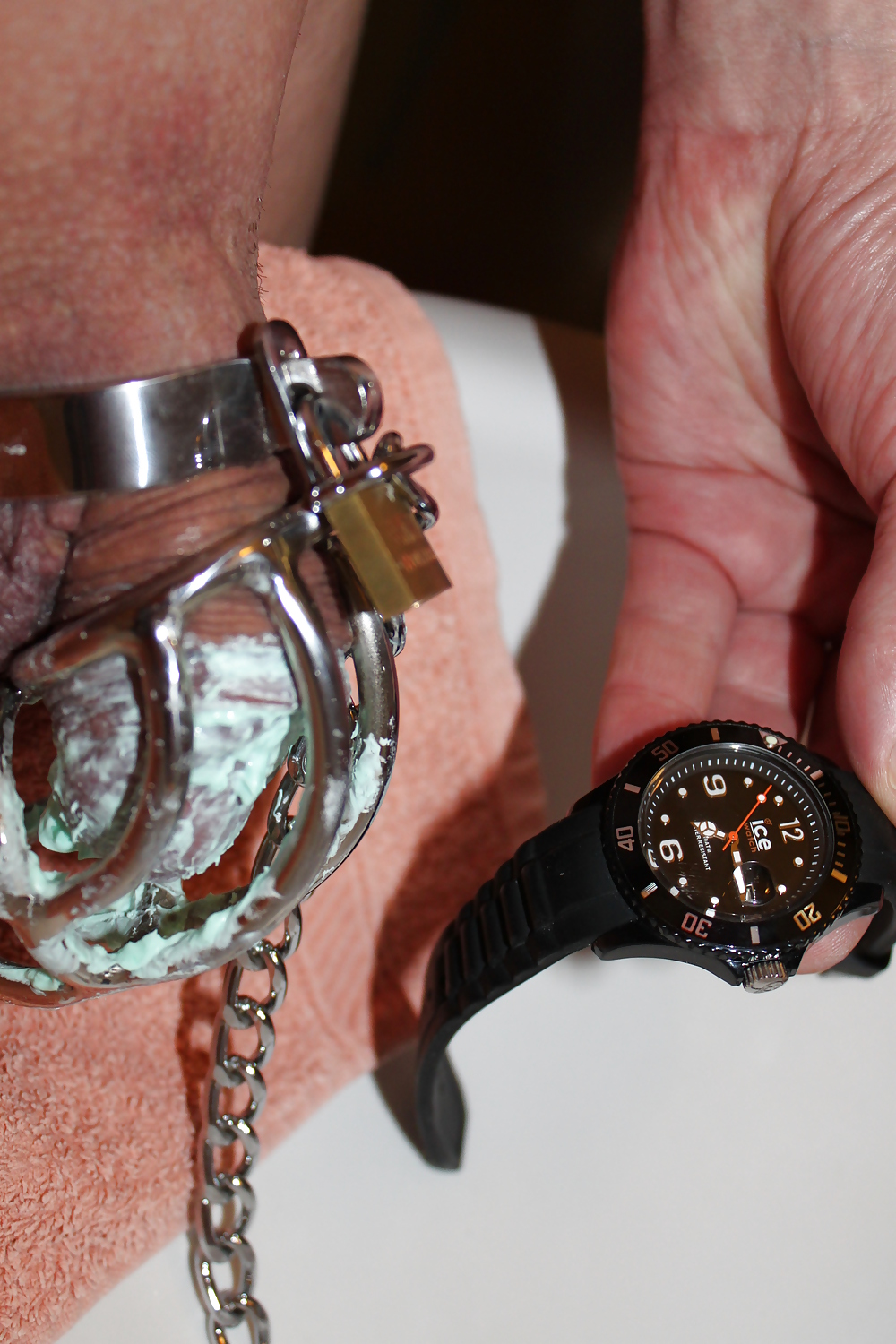 ヘリン・ティーナ・アウフガベ（Herrin tina-aufgabe
 #35825557