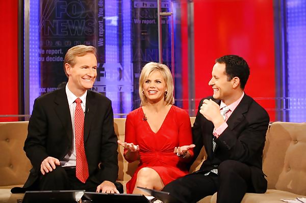 I want to see Fox New's Gretchen Carlson go black! #32030949