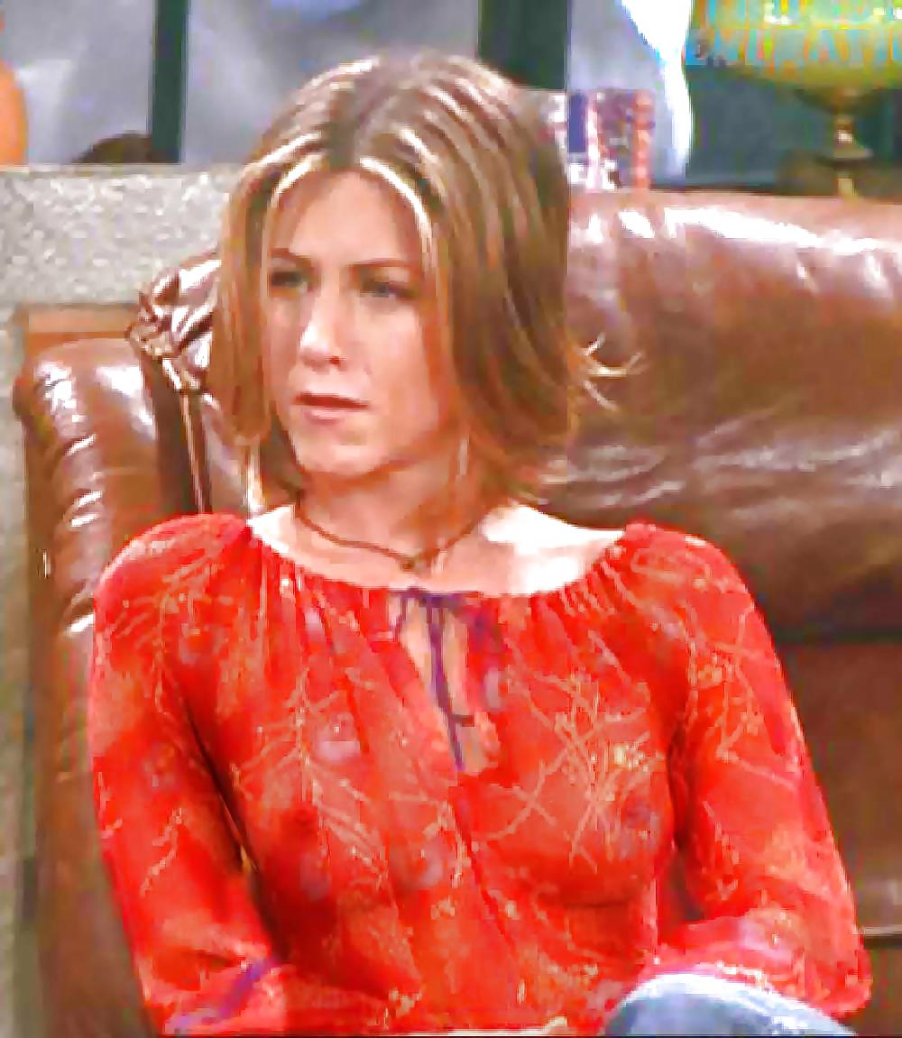 Jennifer Aniston - Le Plus Chaud MILF (par La Roulette Russe) #36158336