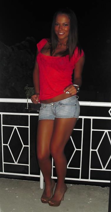 セルビアのfbのティーンホレス4
 #30346337