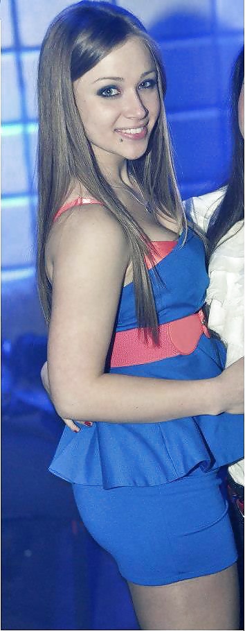 セルビアのfbのティーンホレス4
 #30346516