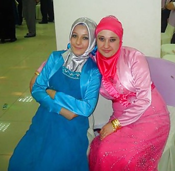 Turbanli turchi hijab arabi
 #32626562