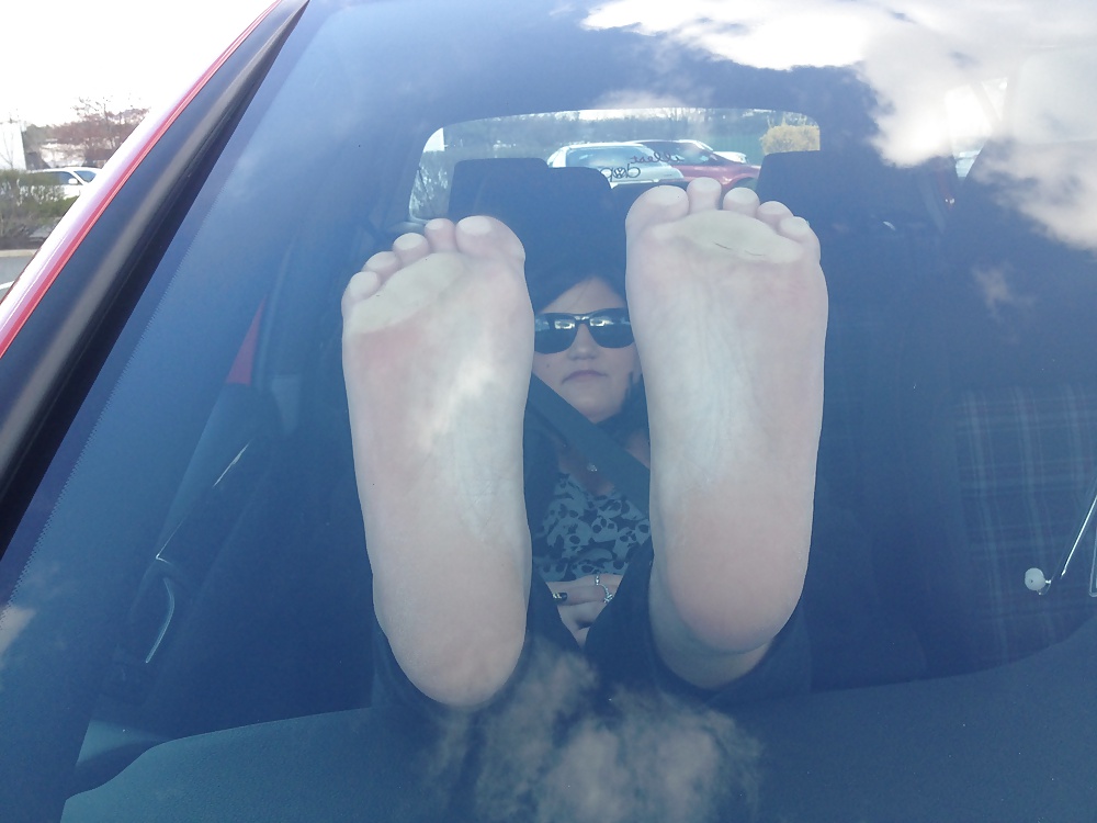 PediPrincess BBW Feet on Dash #25224371