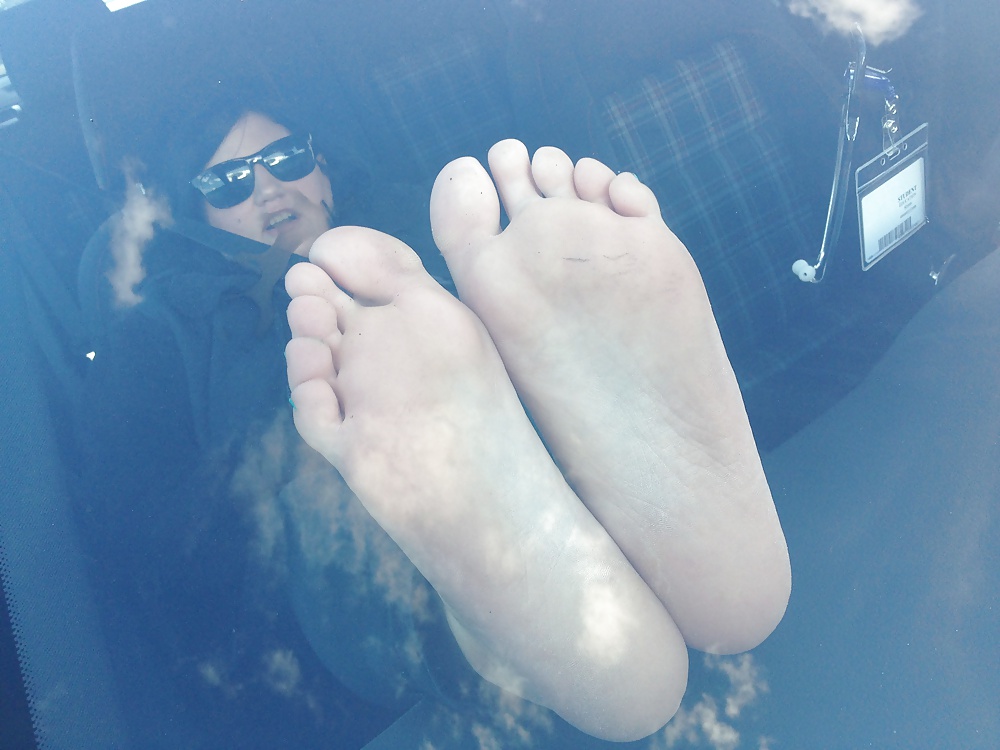 PediPrincess BBW Feet on Dash #25224378