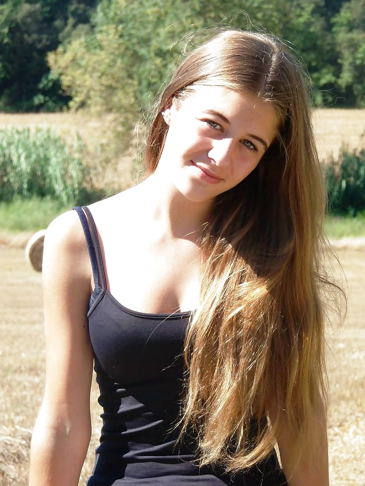 ヒューブシェ・ガールズ 4
 #32989347