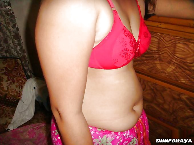 DESI HOT BHABHI IN SALWAR EXPOSED #27134674