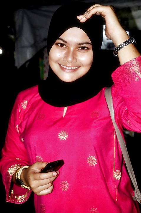 Tudung 3
 #34431537